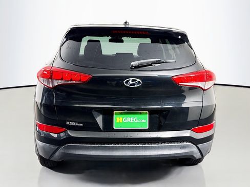 Used 2017 Hyundai Tucson SE image 8