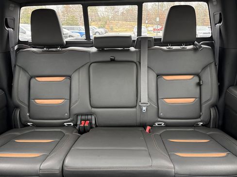 Used 2019 GMC Sierra 1500 AT4 w/ AT4 Premium Package image 33