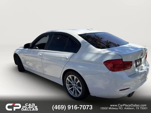 Used 2017 BMW 320i Sedan RWD image 7