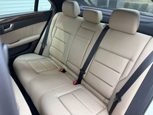 Used 2011 Mercedes-Benz E 350 Sedan image 69