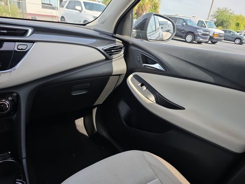 Certified 2023 Buick Encore GX Preferred w/ Cold Weather Comfort Package FWD image 9