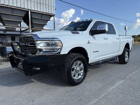 Used 2023 RAM 2500 Laramie AWD/4WD image 1