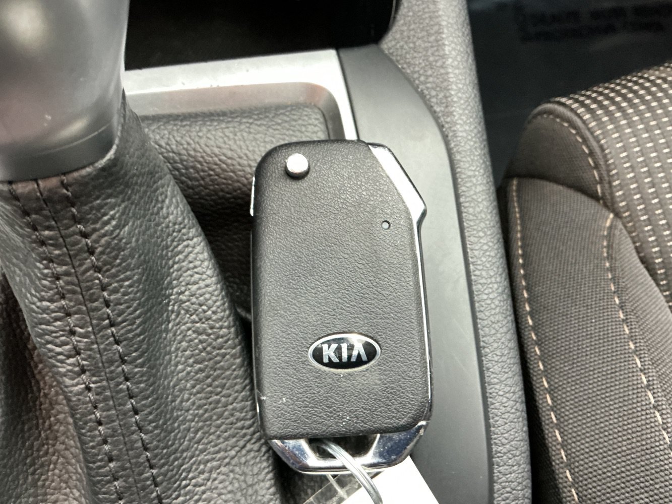 Used 2020 Kia Forte LXS FWD image 39