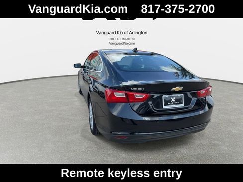 Used 2025 Chevrolet Malibu LT FWD image 8