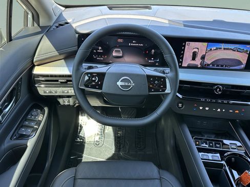 New 2026 Nissan Murano Platinum w/ Cargo Package AWD/4WD image 10