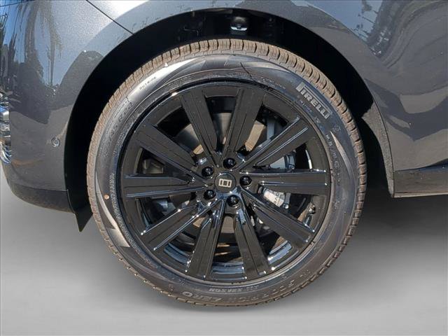 New 2027 Land Rover Range Rover Long Wheelbase SE AWD/4WD image 10