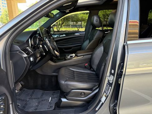 Used 2017 Mercedes-Benz GLS 450 4MATIC image 21