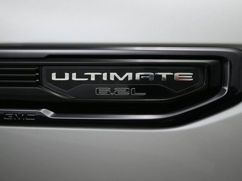 Used 2024 GMC Sierra 1500 Denali Ultimate image 6