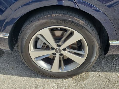 Used 2023 Genesis GV80 2.5T w/ Advanced Package image 11