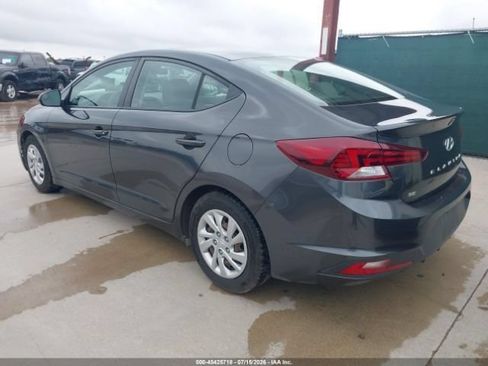 Used 2020 Hyundai Elantra SE FWD image 2