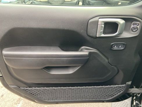 Certified 2024 Jeep Wrangler Sport S image 22