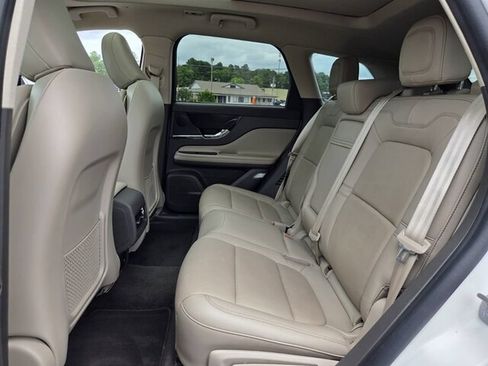 Used 2024 Lincoln Corsair Grand Touring AWD/4WD image 13