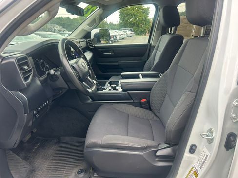 Used 2023 Toyota Tundra SR5 w/ SR5 Convenience Package AWD/4WD image 17
