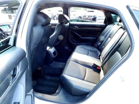 Used 2020 Honda Accord Sport image 29