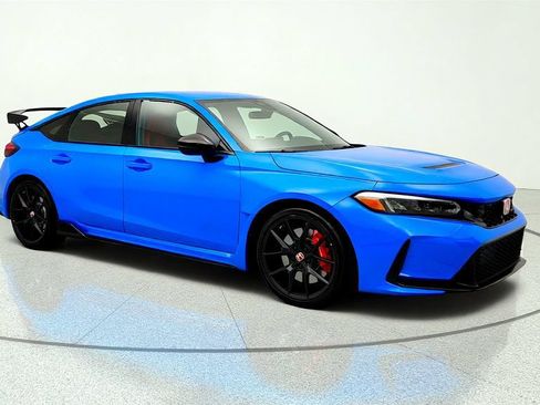 Used 2025 Honda Civic Type R image 3