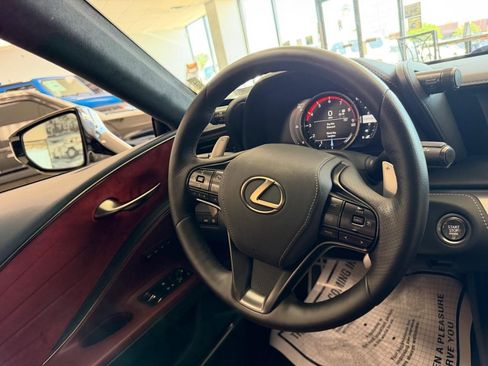 Used 2018 Lexus LC 500 Coupe w/ Touring Package RWD image 12