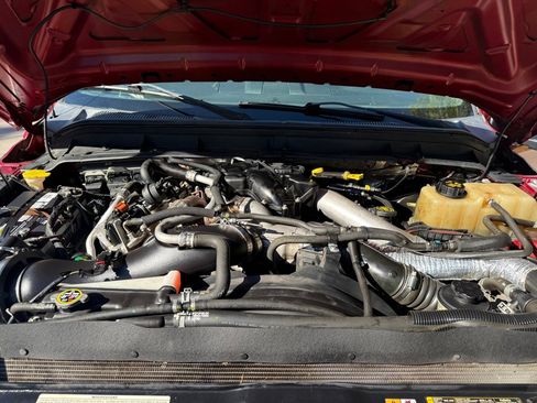 Used 2014 Ford F250 Lariat w/ Chrome Package image 41