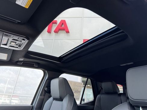 New 2026 Toyota 4Runner TRD Off-Road Premium image 24