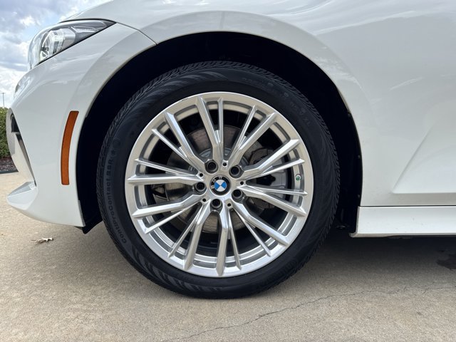 Certified 2023 BMW 330i xDrive Sedan w/ Driving Assistance Package AWD/4WD image 24