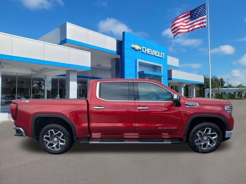 Used 2025 GMC Sierra 1500 SLT w/ SLT Premium Plus Package AWD/4WD image 2