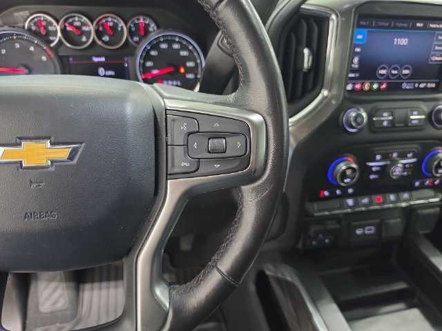 Used 2021 Chevrolet Silverado 2500 LTZ w/ LTZ Convenience Package AWD/4WD image 12