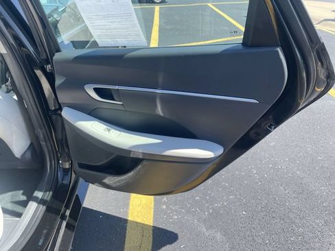 Used 2025 Hyundai Sonata SEL FWD image 36