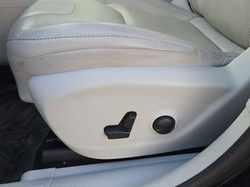 Used 2022 Jeep Cherokee Latitude Lux image 19