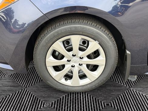 Used 2026 Toyota Corolla LE FWD image 14