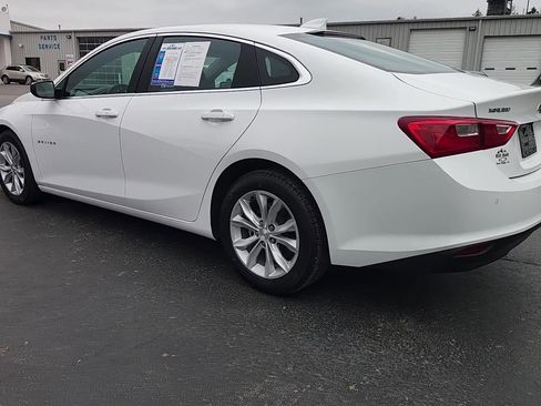 Used 2025 Chevrolet Malibu LT image 12