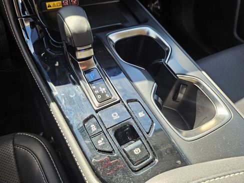 Used 2025 Lexus NX 350h AWD w/ Accessory Package (2T) image 13