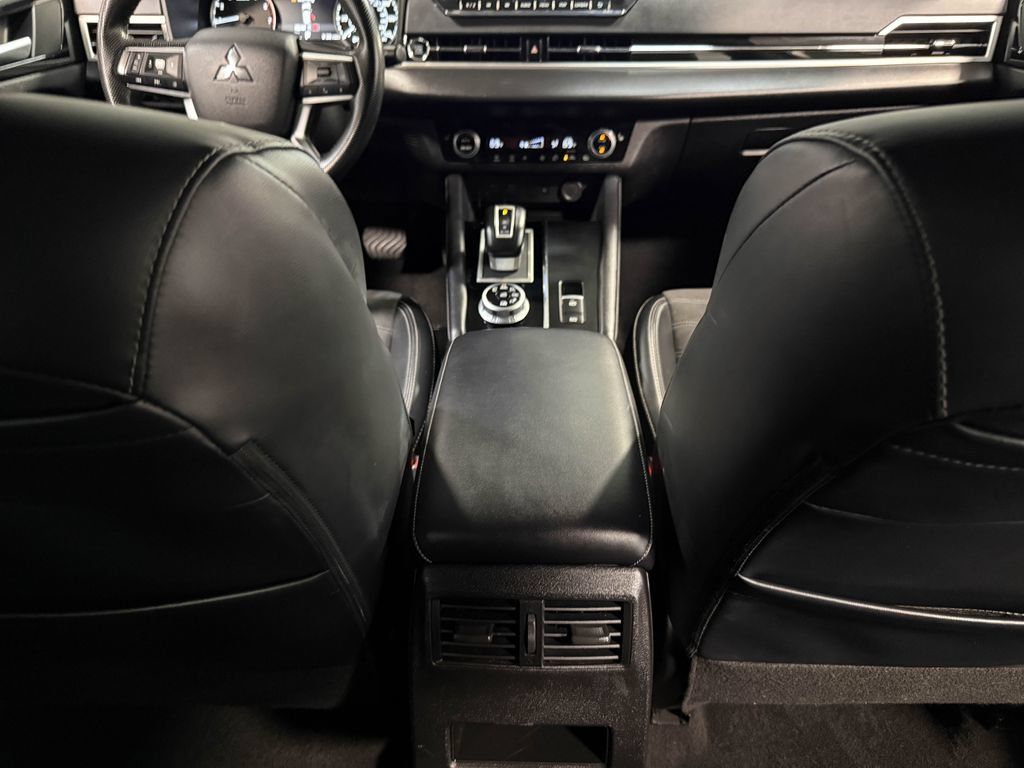 Used 2024 Mitsubishi Outlander SE AWD/4WD image 73
