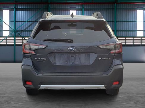 Used 2023 Subaru Outback Limited image 4