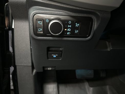 Used 2023 Ford Bronco Badlands image 34