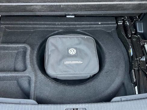 Used 2019 Volkswagen Atlas SE w/ Towing Package image 32