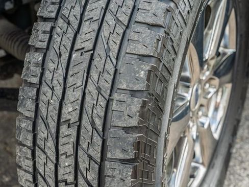 Used 2021 Ford F150 Limited image 16