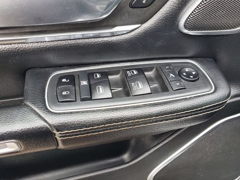 Used 2021 RAM 1500 Laramie w/ Night Edition AWD/4WD image 18