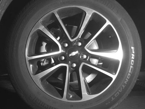 Used 2025 Chevrolet TrailBlazer LT AWD/4WD image 12
