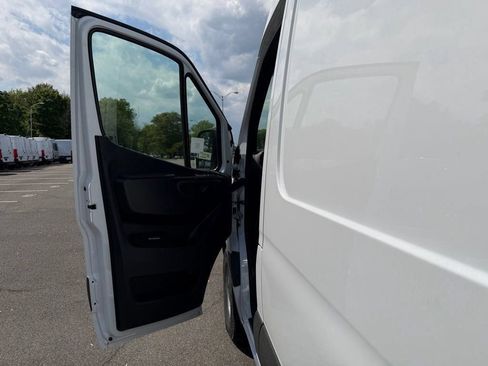 New 2026 Mercedes-Benz Sprinter 2500 image 11