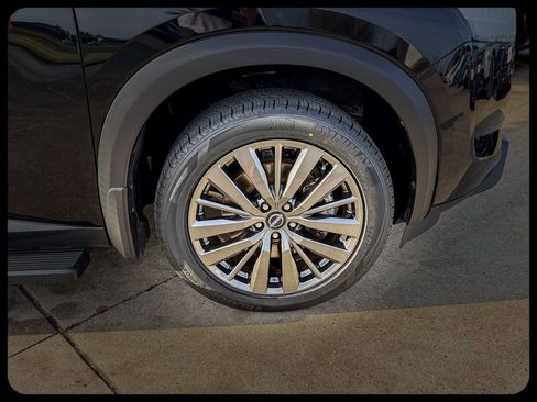 Used 2022 Nissan Pathfinder SL w/ SL Premium Package image 12