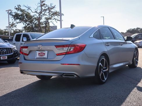 Used 2022 Honda Accord Sport image 5