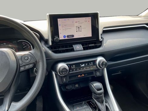 Used 2024 Toyota RAV4 XLE w/ Convenience Package FWD image 7