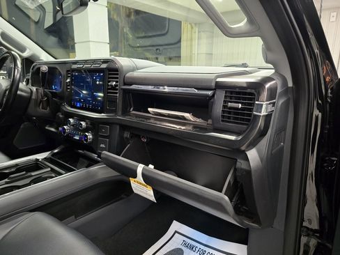 Used 2023 Ford F350 Lariat image 38