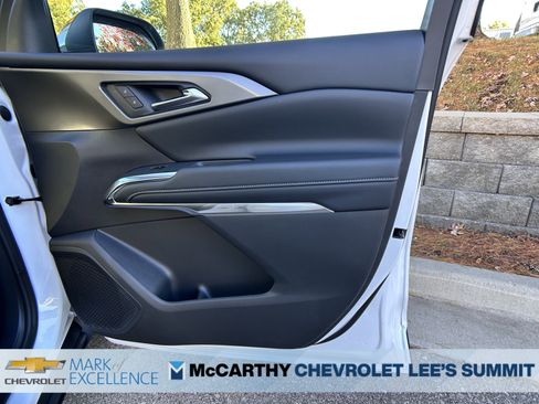 New 2026 Chevrolet Traverse LT w/ Sun and Wheel Package image 50