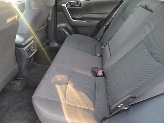 Certified 2025 Toyota RAV4 LE FWD image 15