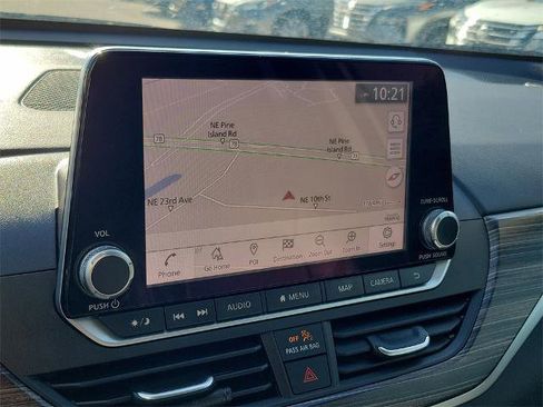 Certified 2021 Nissan Altima 2.5 SL image 30