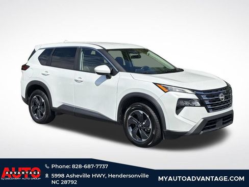 Used 2025 Nissan Rogue SV AWD/4WD image 1
