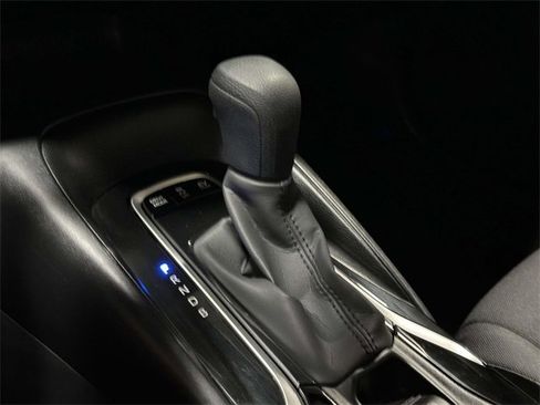 Used 2022 Toyota Corolla LE image 24
