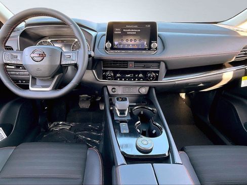 New 2026 Nissan Rogue SV AWD/4WD image 6