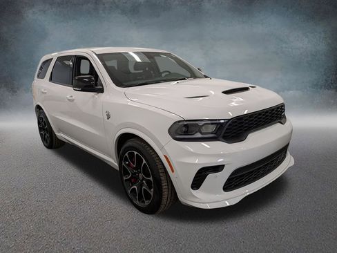 Used 2026 Dodge Durango SRT Hellcat w/ Trailer Tow Group IV AWD/4WD image 3