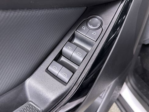 New 2026 Chevrolet Equinox LT w/ Convenience Package II image 58